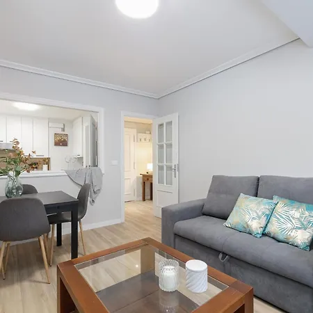 Estilo Y Comodidad Con Parking By Βίγκο