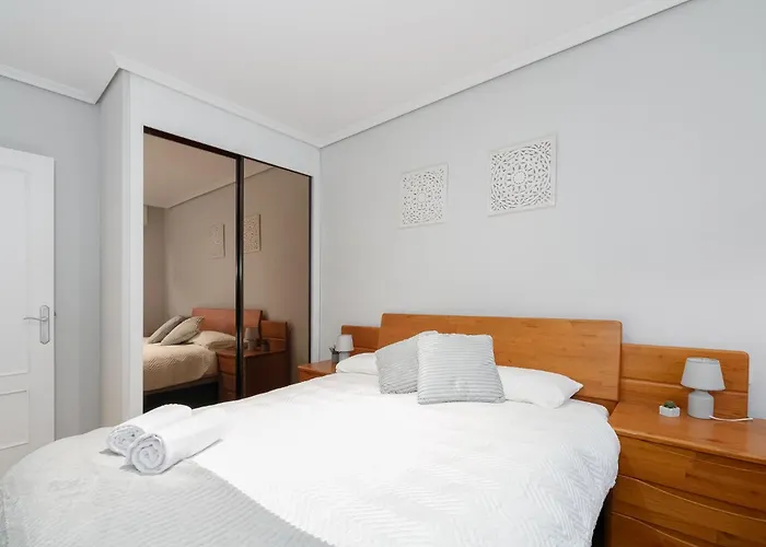 Estilo Y Comodidad Con Parking By *