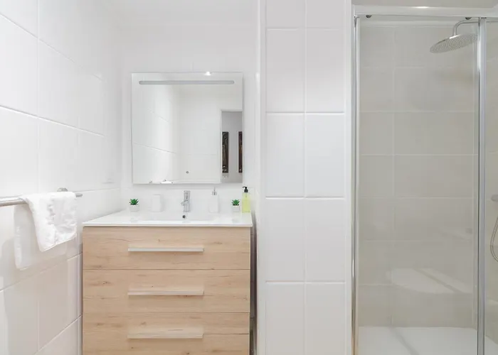 Apartmán Estilo Y Comodidad Con Parking By *